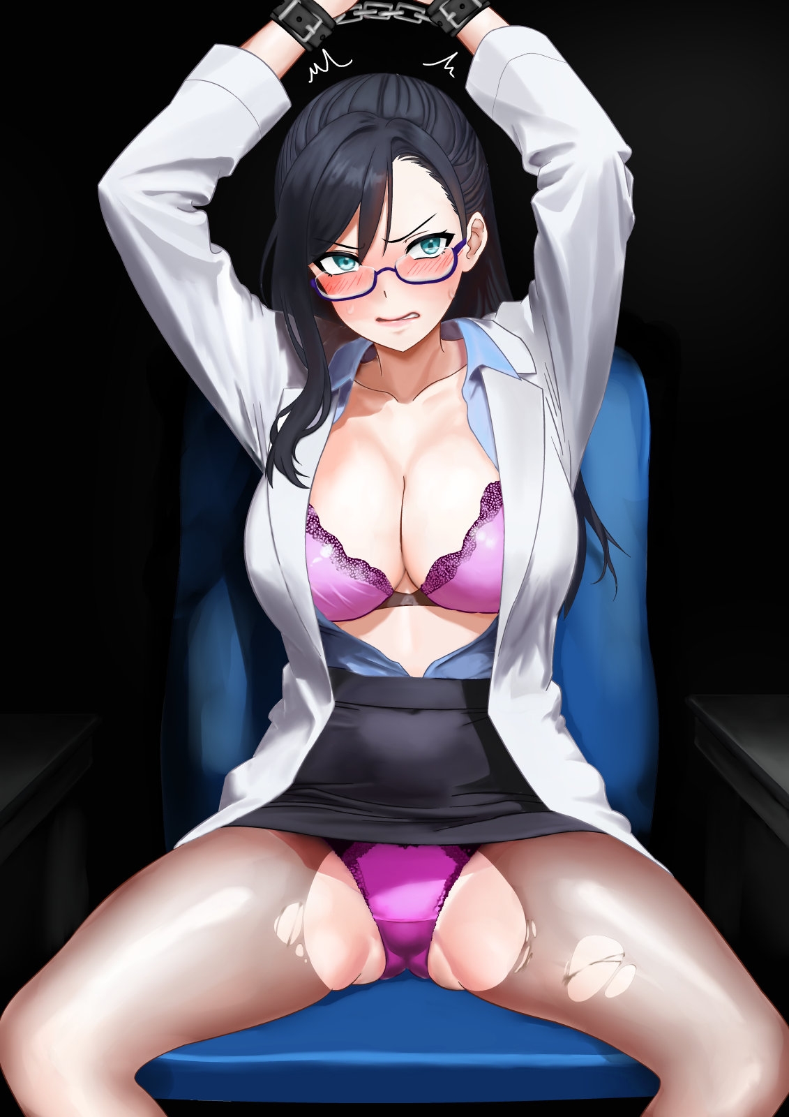 高飛車な女医のクリトリスをグチャグチャに責め抜いてまともに生活できない身体にする