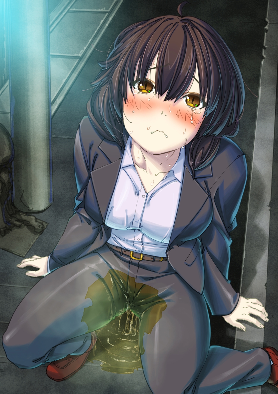 漏らして臭って007